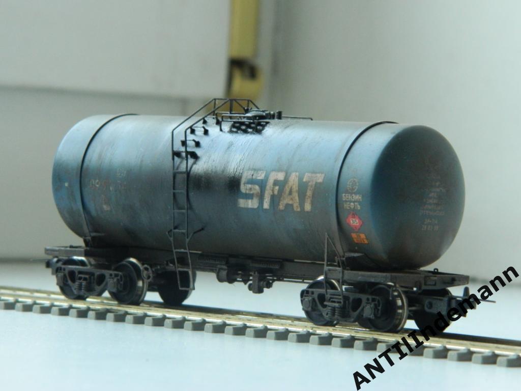 Феникс (Feniks) цистерна (бочка) бензин SFAT РЖД. Масштаб H0 1/87 (16,5 мм). 2