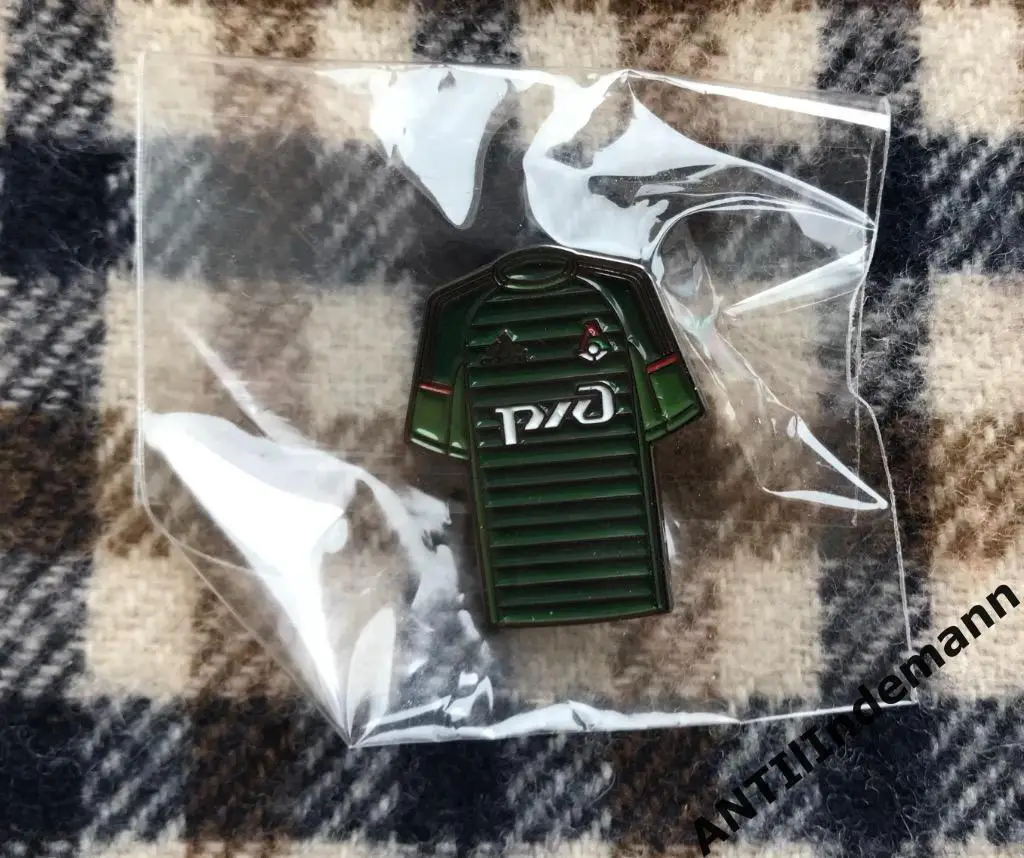 Значок (знак) ФК Локомотив Москва