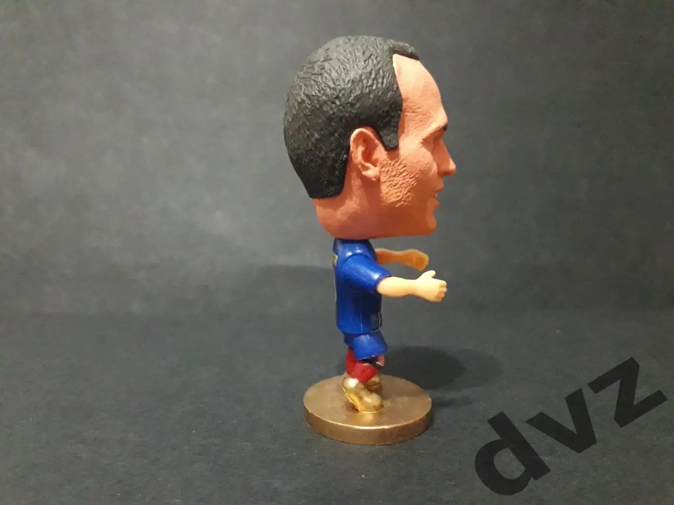 Андрес Иньеста. Барселона. Фигурки футболистов. Серия Soccerwe. 1