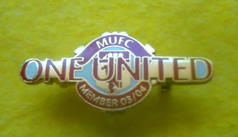 Манчестер Юнайтед MUFC One United, участник 03–04