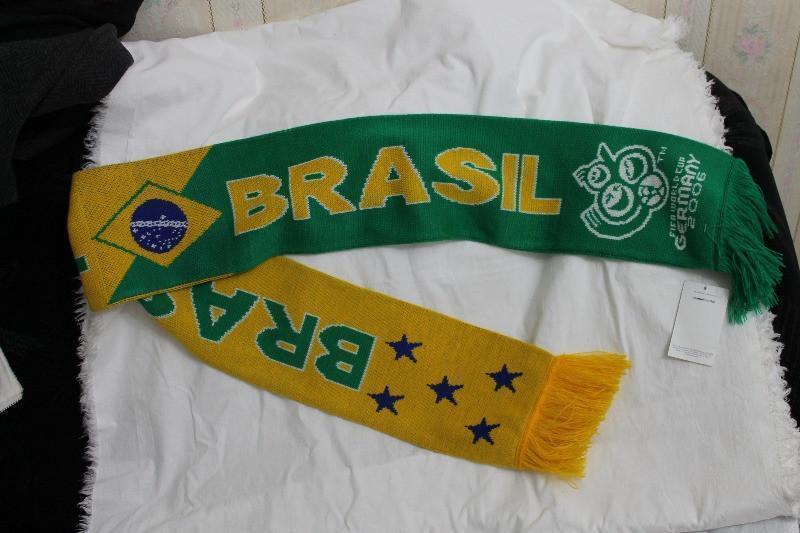 Шарф Сборная Бразилии 2006 г. в Германии , официальный шарф FIFA, новый 1