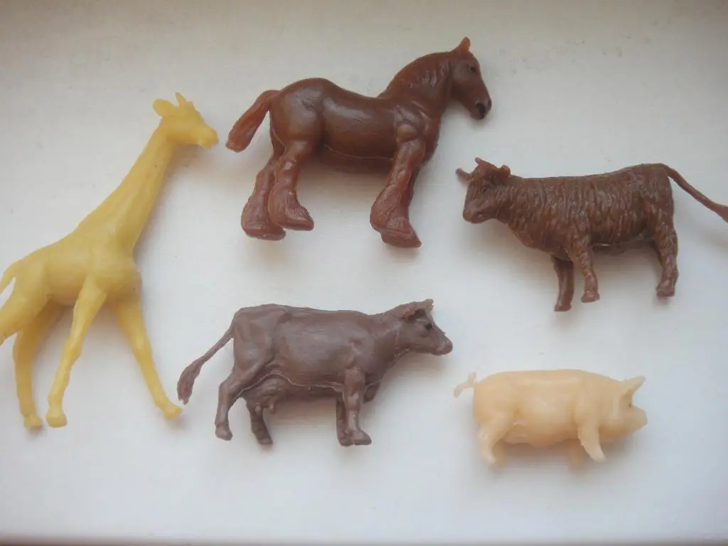 Животные времён СССР, 5 штук, Жираф, Лошадь, Корова, Бык, Свинья 2