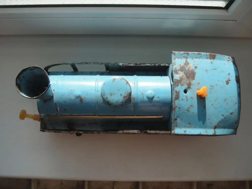 Паровоз СССР, заводной, жесть, клеймо 3