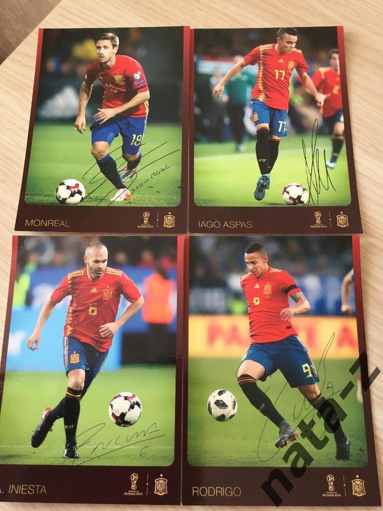 Карточки с автографами ( принтами) сборной Испании по футболу,выпущены к ЧМ 2018