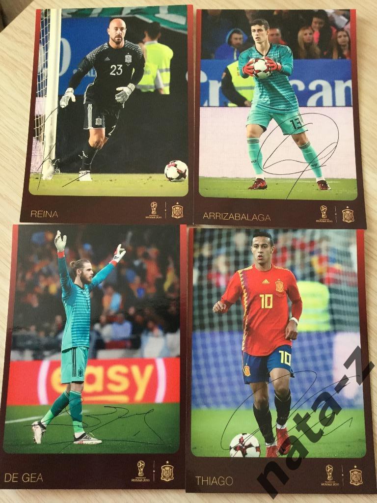 Карточки с автографами ( принтами) сборной Испании по футболу,выпущены к ЧМ 2018 1
