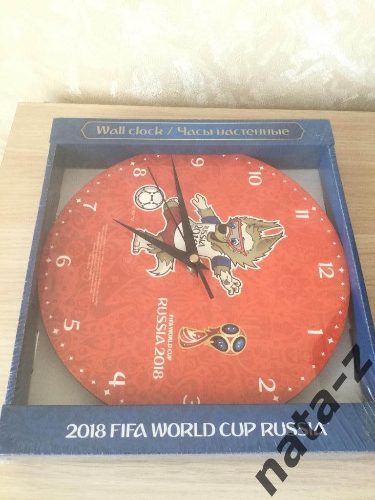 ЧМ 2018 Часы настенные Забивака Кубок(24 см) FIFA World Cup Russia 2018 1