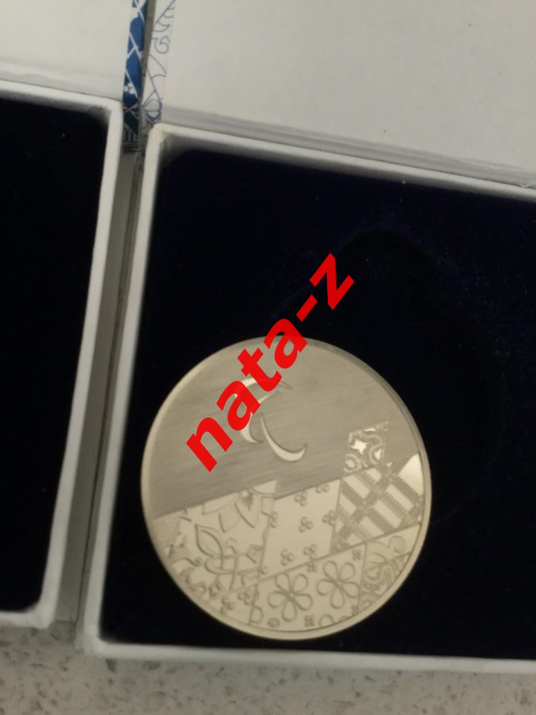 2 шт. Медали Сочи 2014 Зимние Олимпийские и Паралимпийские Игры 4