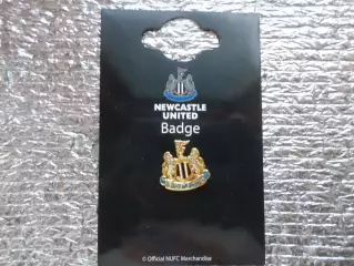 значок футбол ФК Ньюкасл Англия эмаль офиц