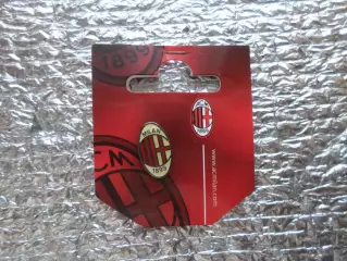 значок футбол ФК Милан Италия