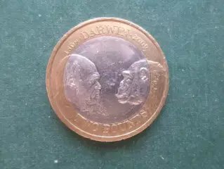 Монета 2 фунта Великобритания 2009 г 200 лет со дня рождения Дарвина