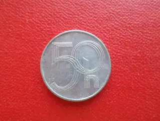 Монета 50 геллеров Чехия 1993 г