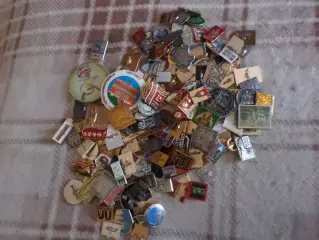 Значок значки на разные темы 300 шт