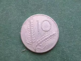 Монета 10 лир Италия 1953 г