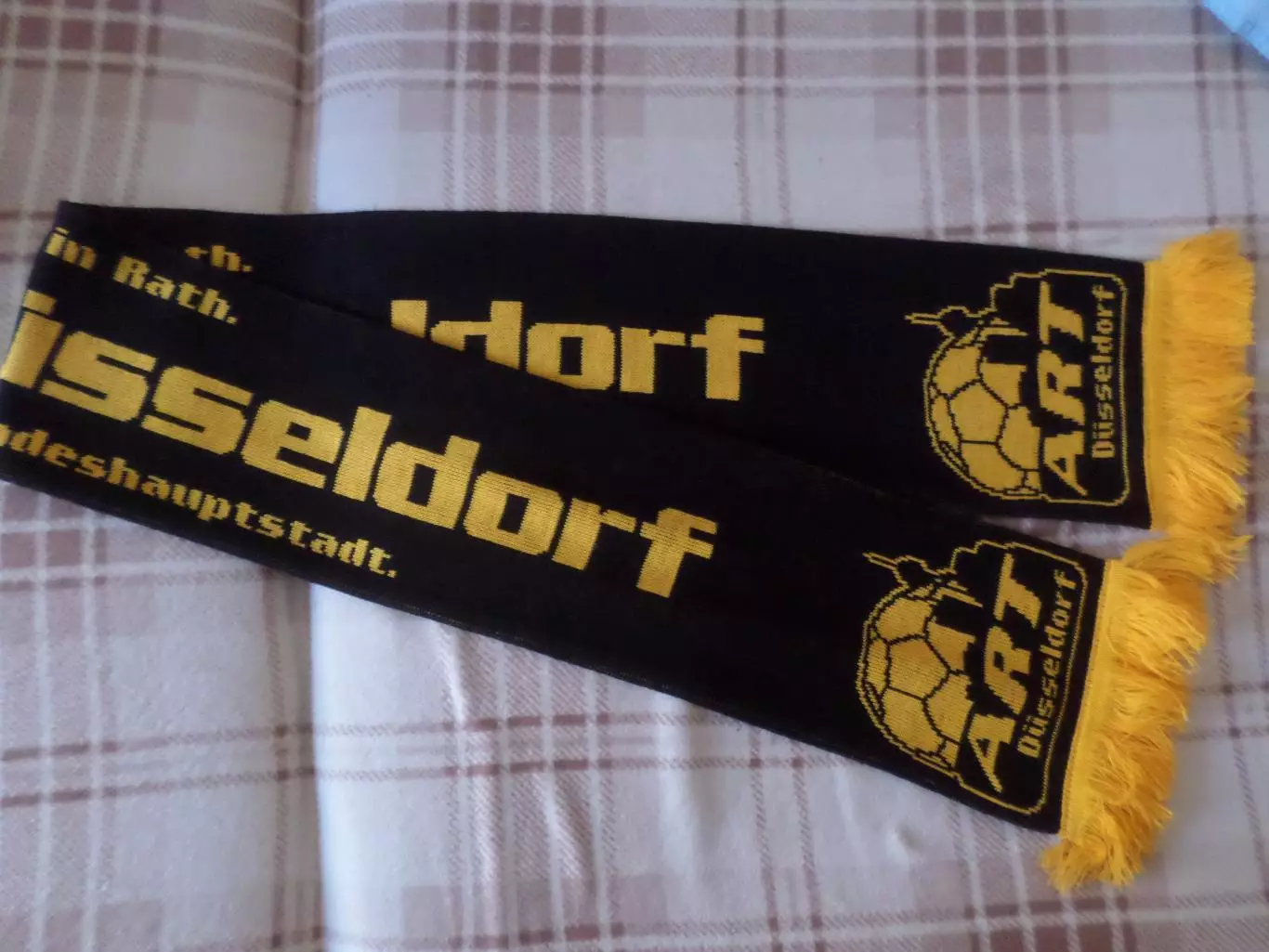 Шарф ГК АРТ Дюссельдорф Германия гандбол