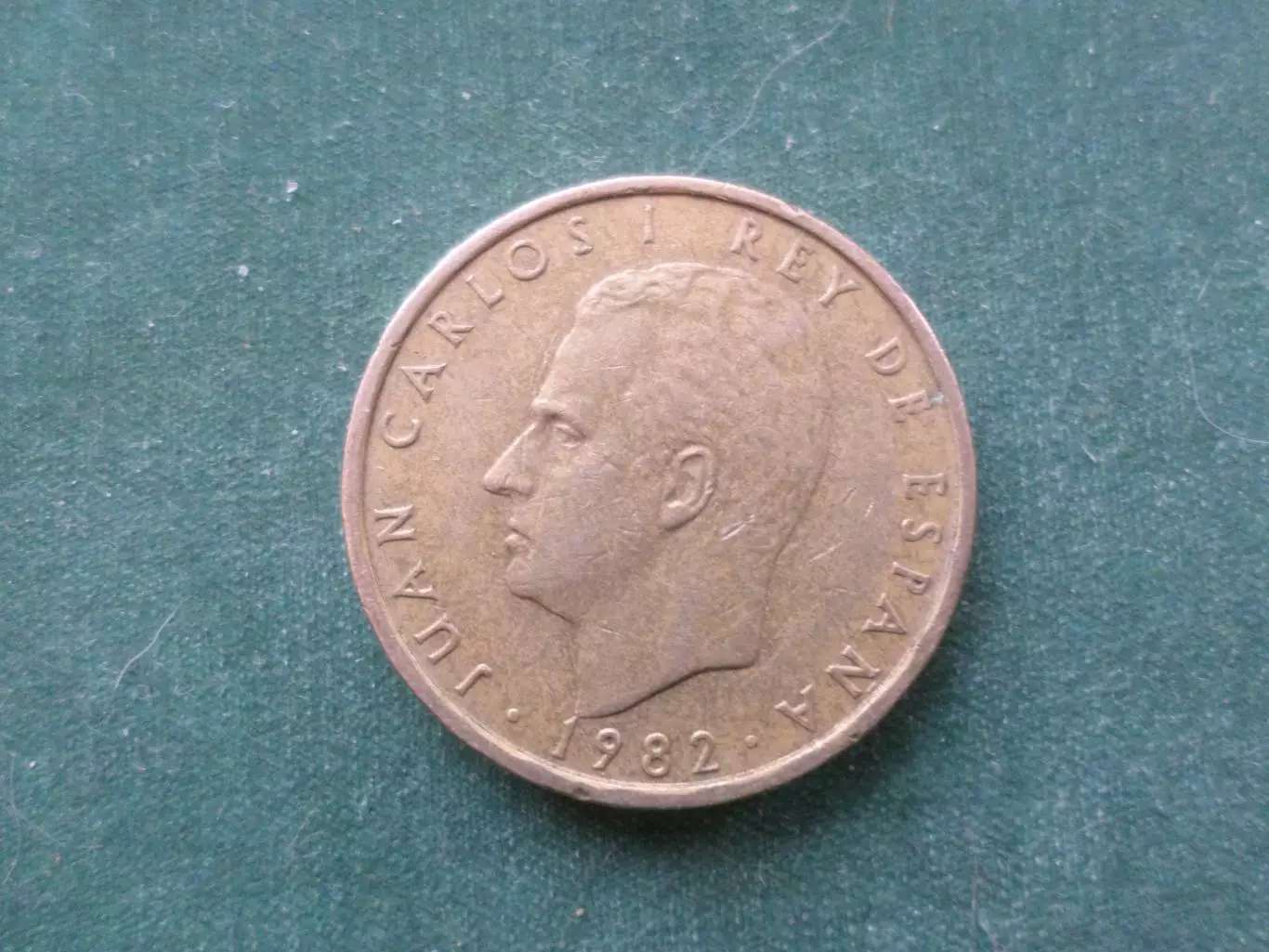 Монета 100 песет Испания 1982 г