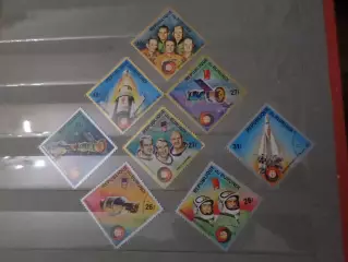 марки Бурунди космос экспериментальный полет Союз-Аполлон 1975 г гаш