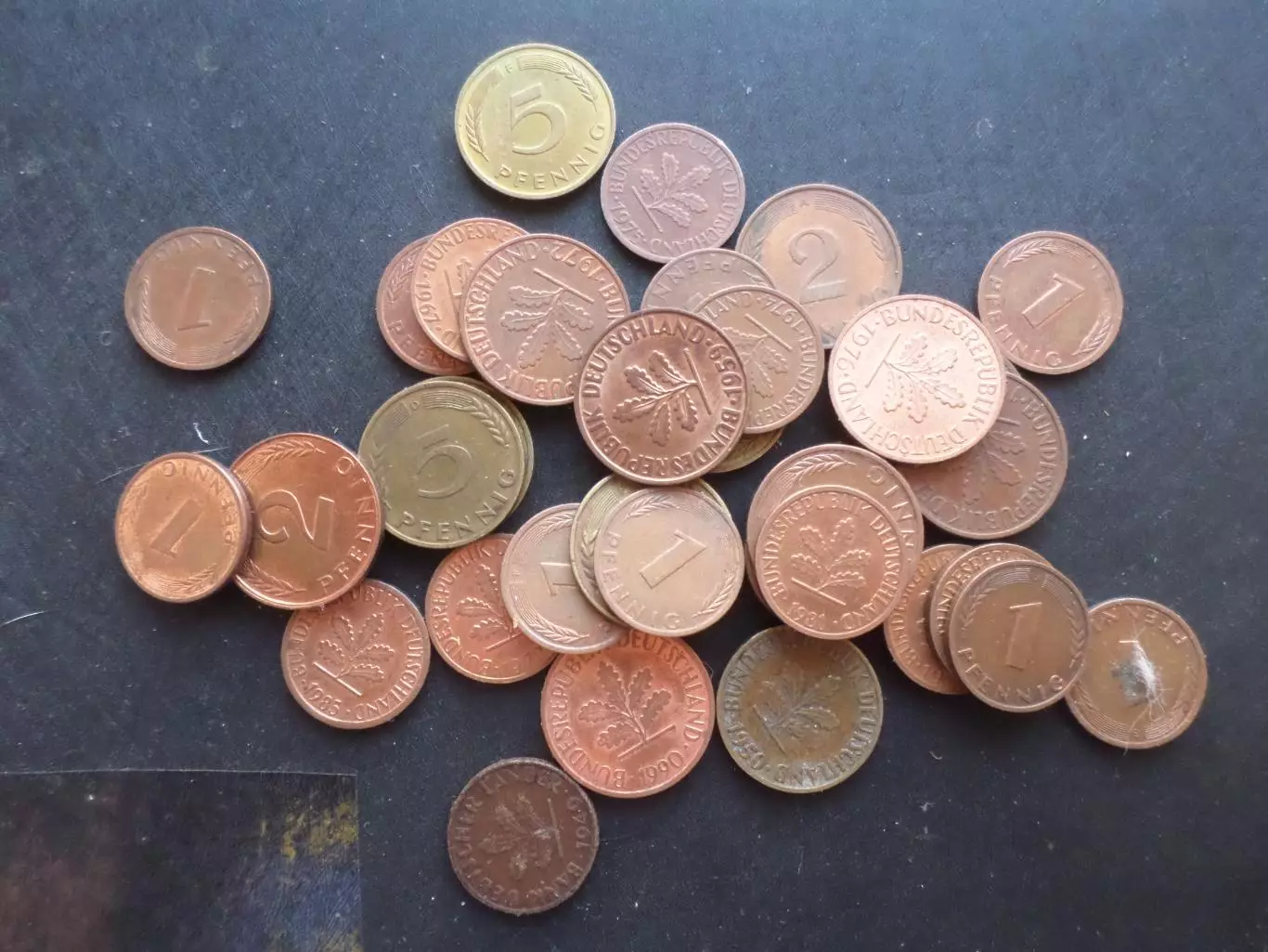 Монеты 1,2,5 пфеннигов ФРГ Германия 40 шт