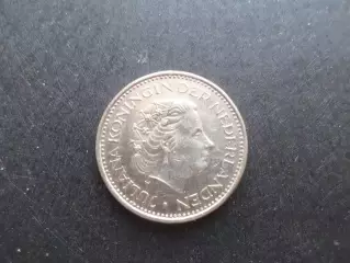 Монеты 1 гульден Нидерланды 1977 г