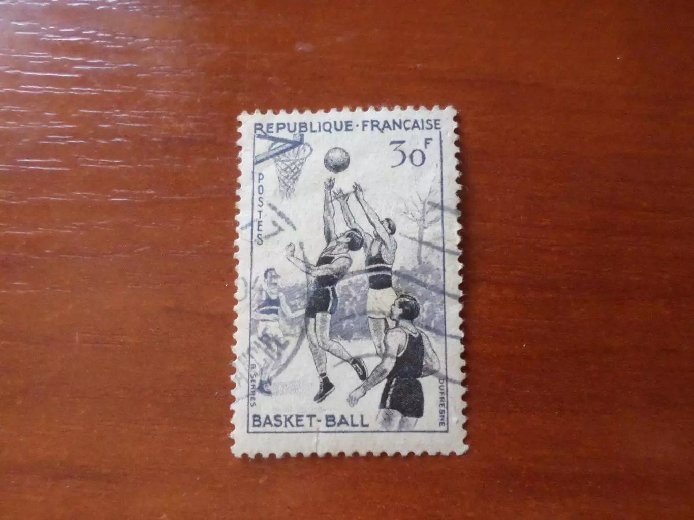 марки Франция Баскетбол 1956 г гаш