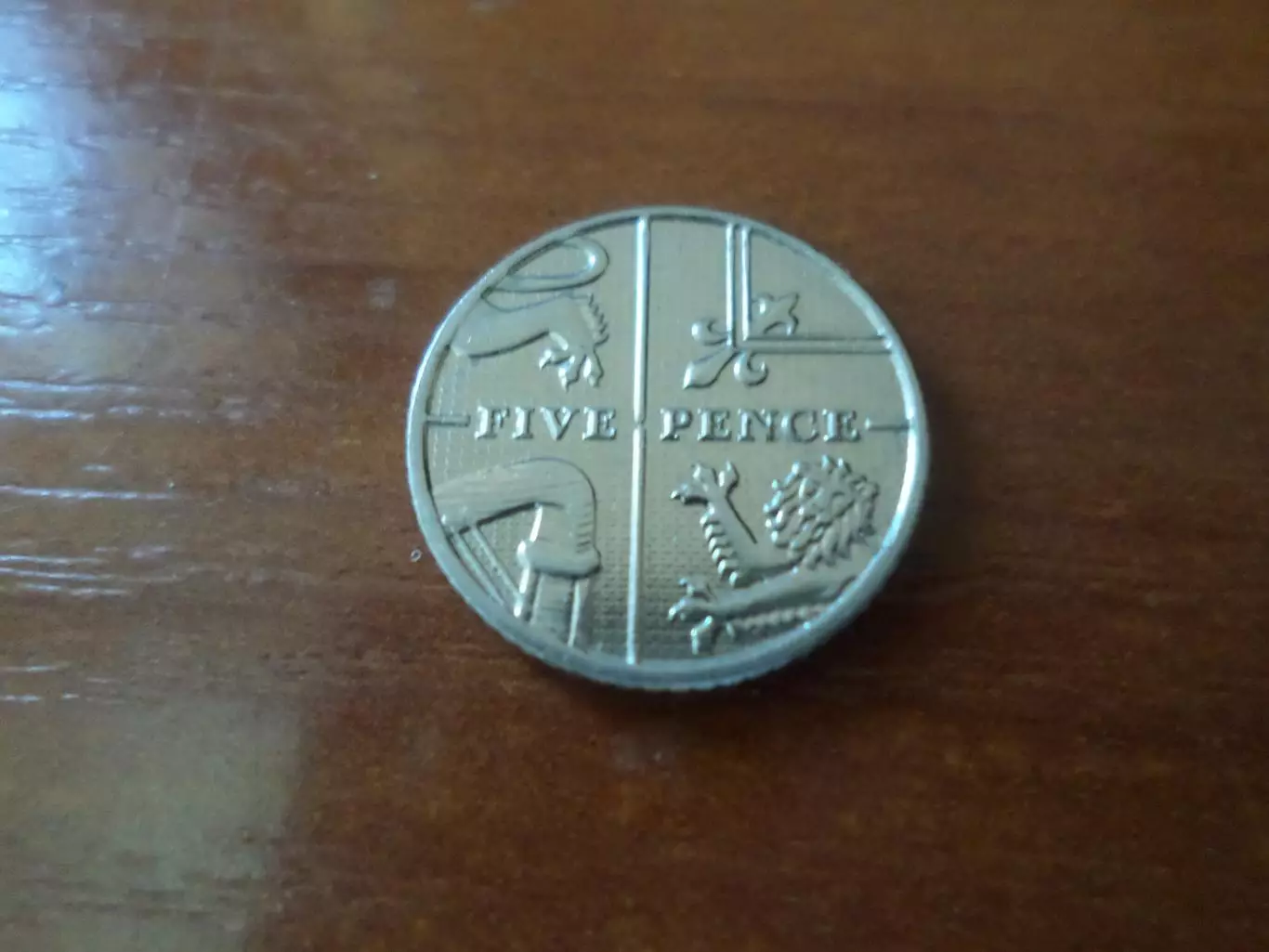 Монета 5 пенсов Великобритания 2013 г 1