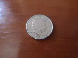 Монета 5 пенсов Великобритания 2013 г