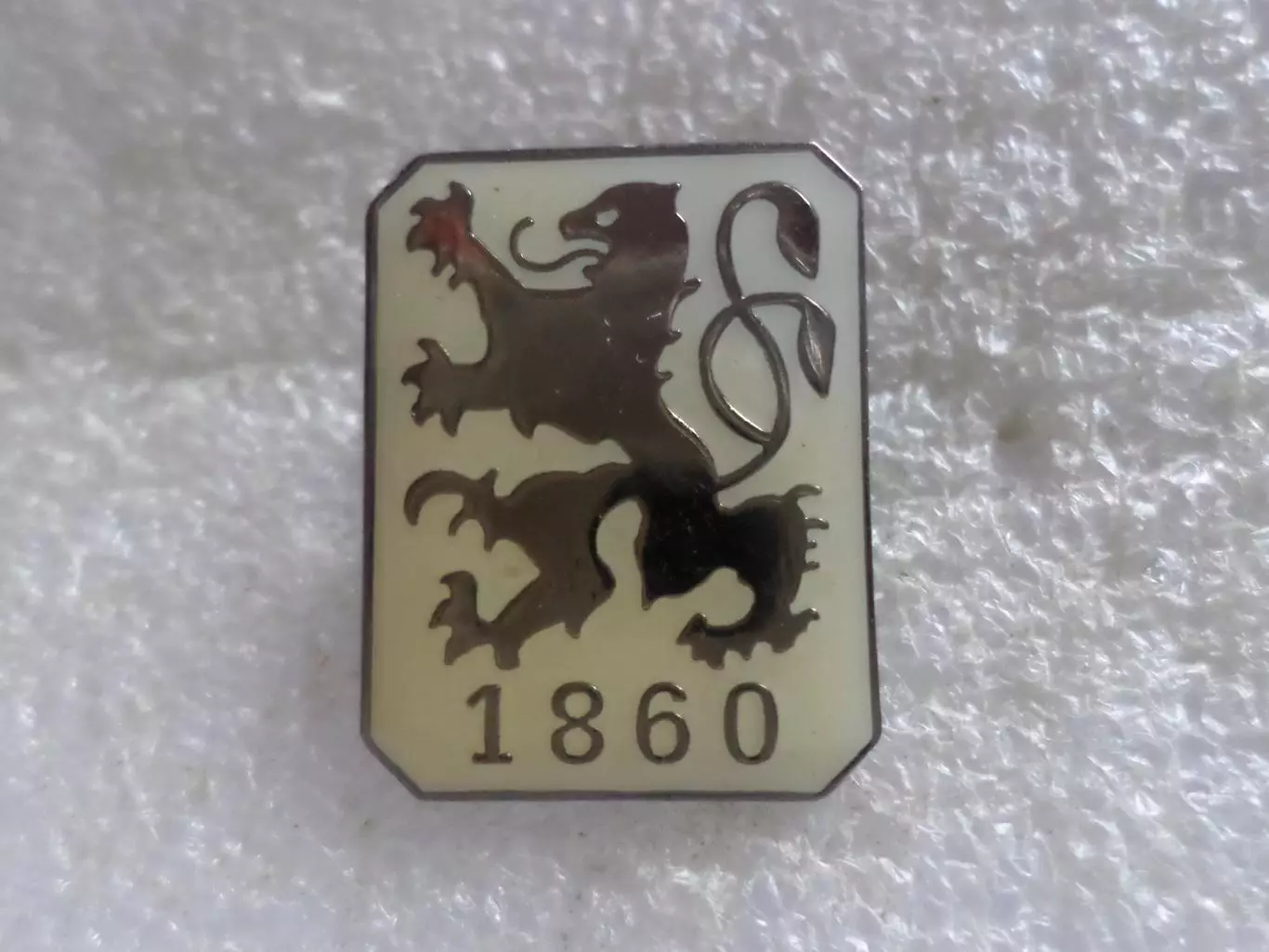 значок ФК Мюнхен-1860 Германия