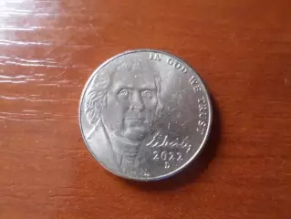 Монета 5 центов США 2022 г