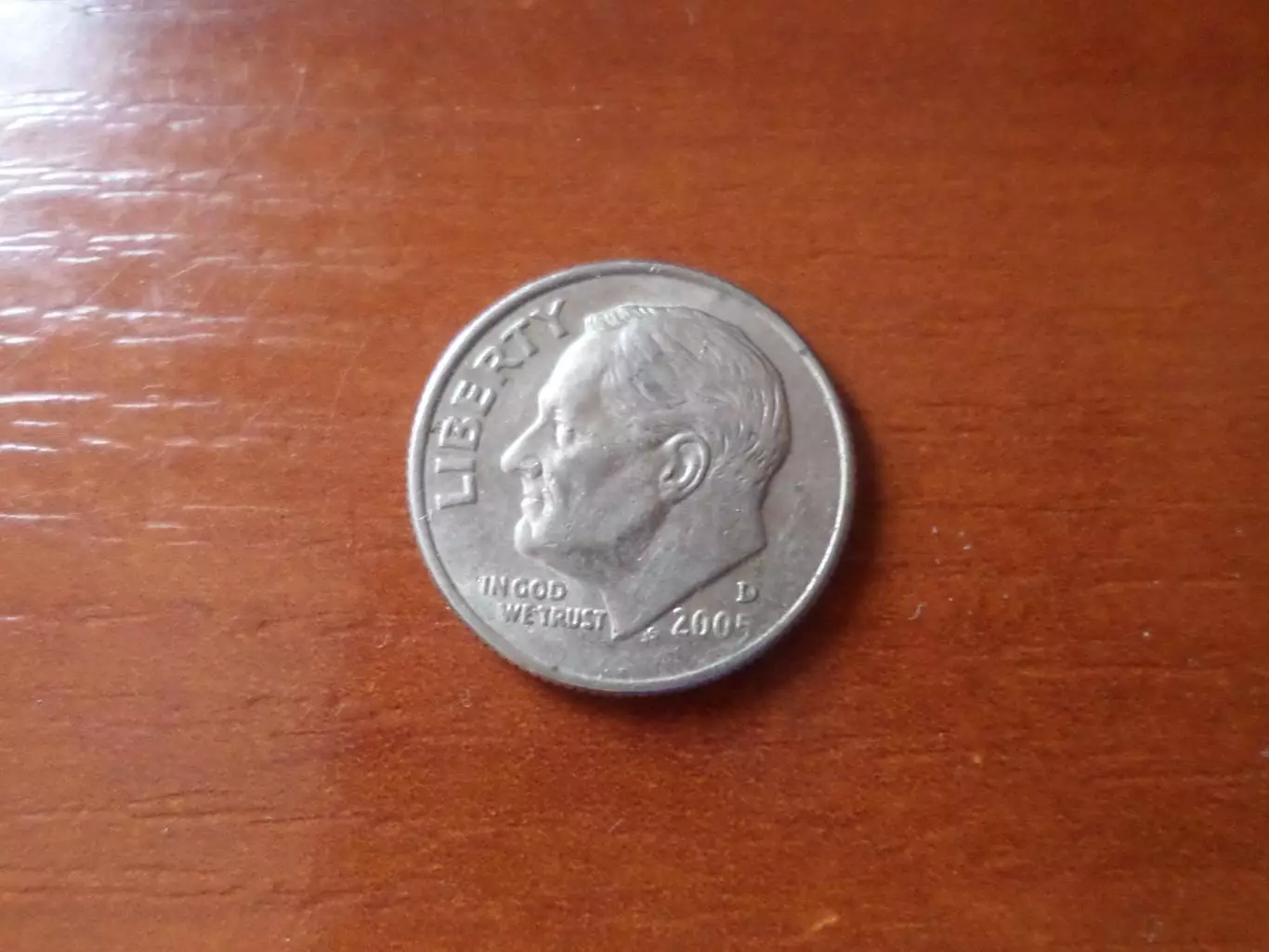 Монета 10 центов США 2005 г