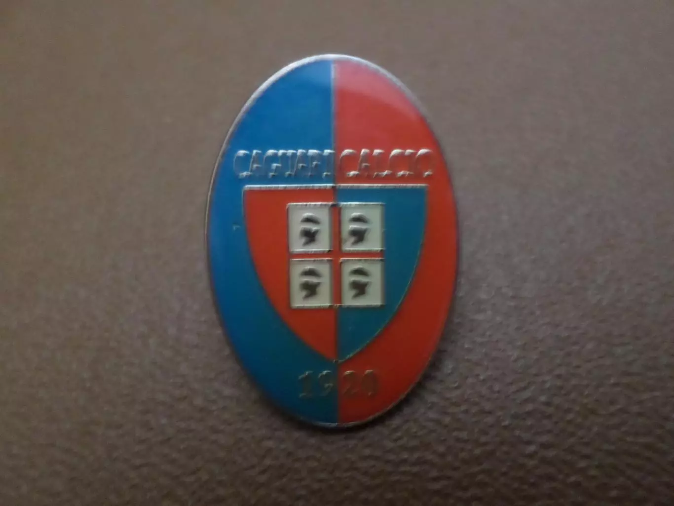 Значок ФК Кальяри Италия