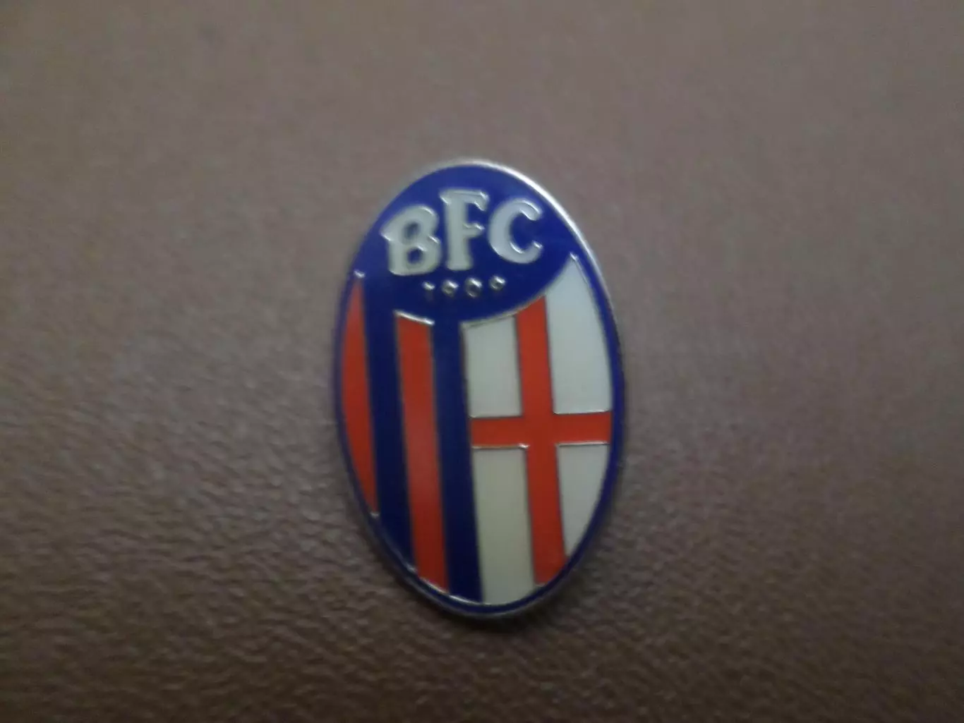 Значок ФК Болонья Италия