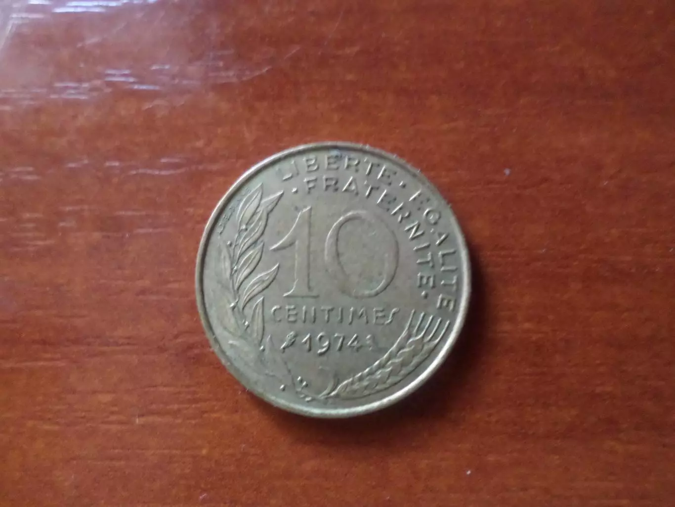 Монета 10 сантимов Франция 1974 г 1