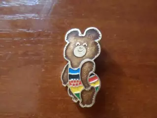 Значок Олимпиада-80 Москва 1980 г Мишка олимпийский цв.