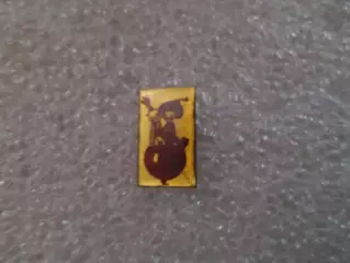 Значок детский Чиполлино