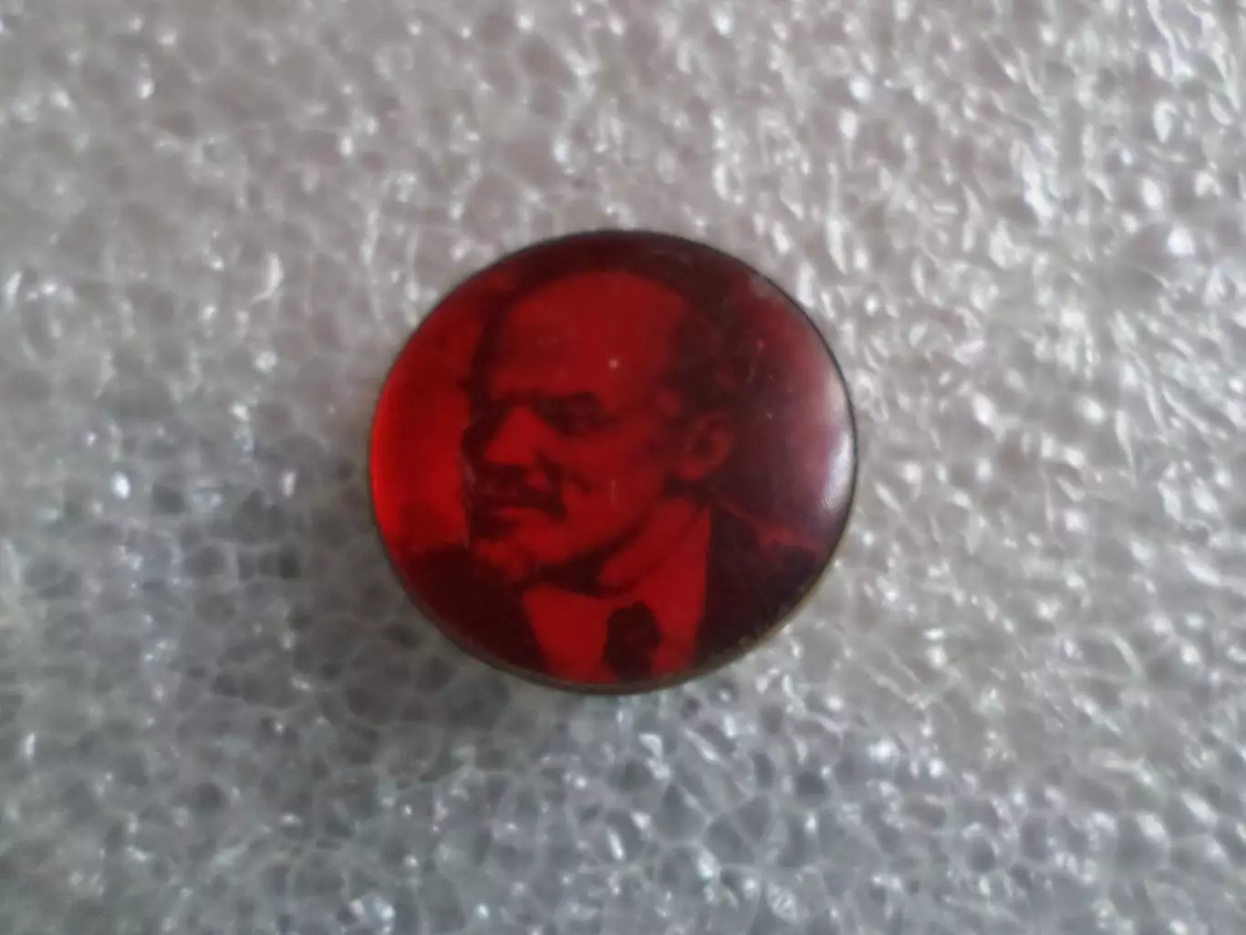 Значок Владимир Ленин