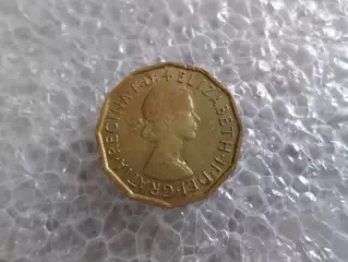 Монета 3 пенса Великобритания 1967 г