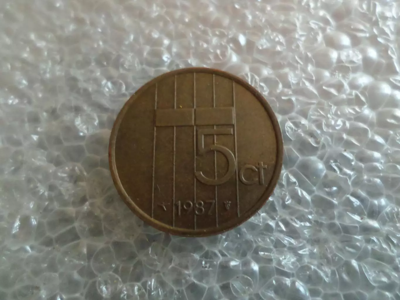 Монета 5 центов Нидерланды 1987 г