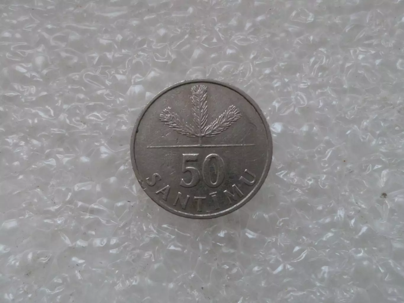 монета 50 сантимов Латвия 1992 г