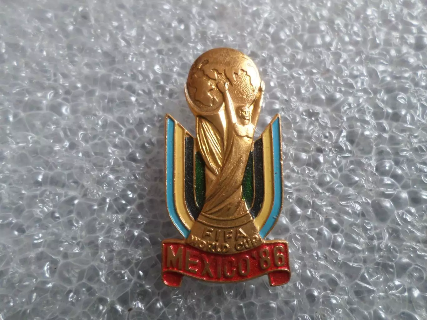 Значок футбол Чемпионат мира по футболу 1986 г Мексика