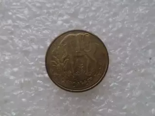 Монета 10 сантимов Эфиопия