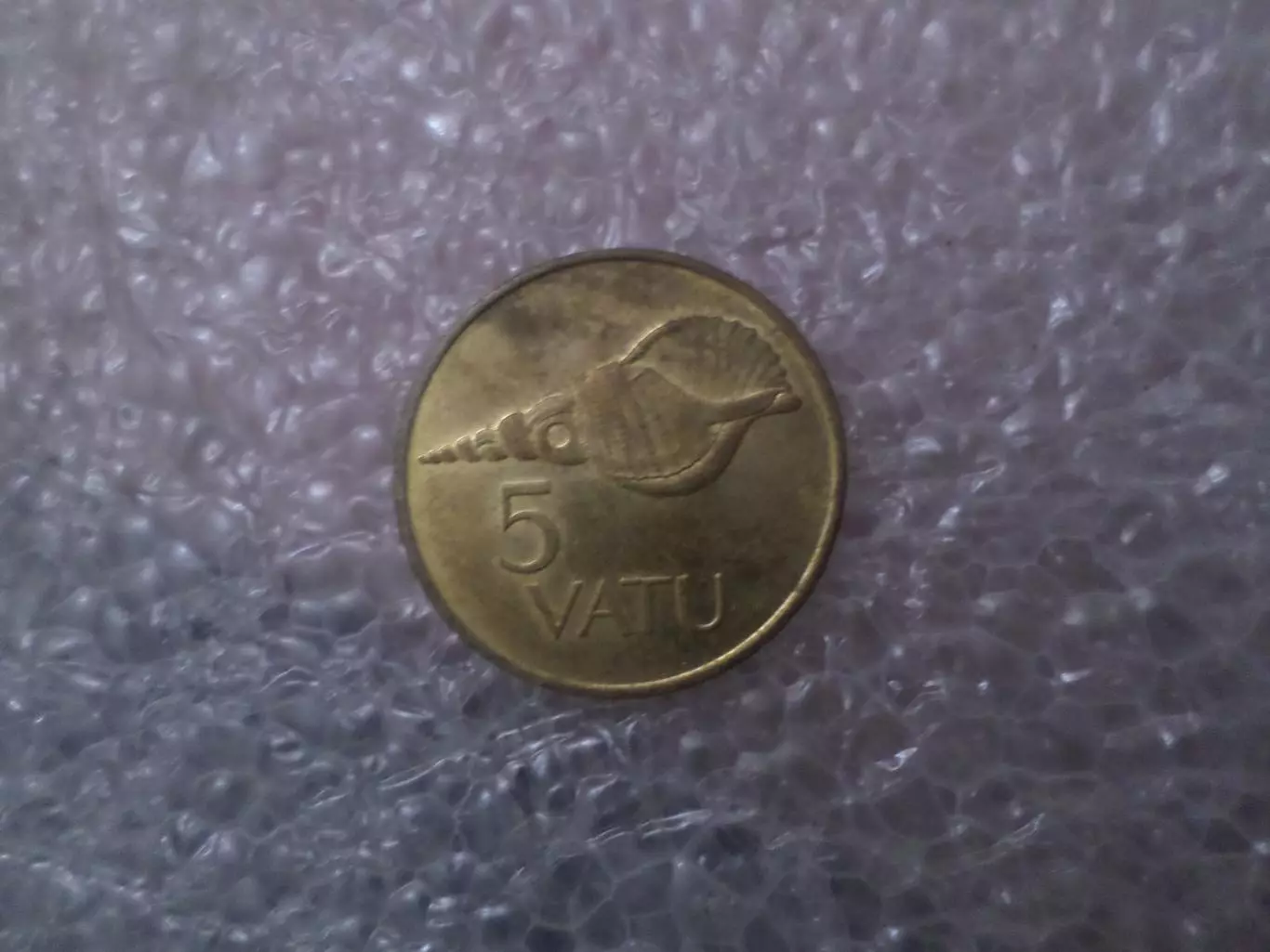 Монета 5 вату Вануату 1999 г