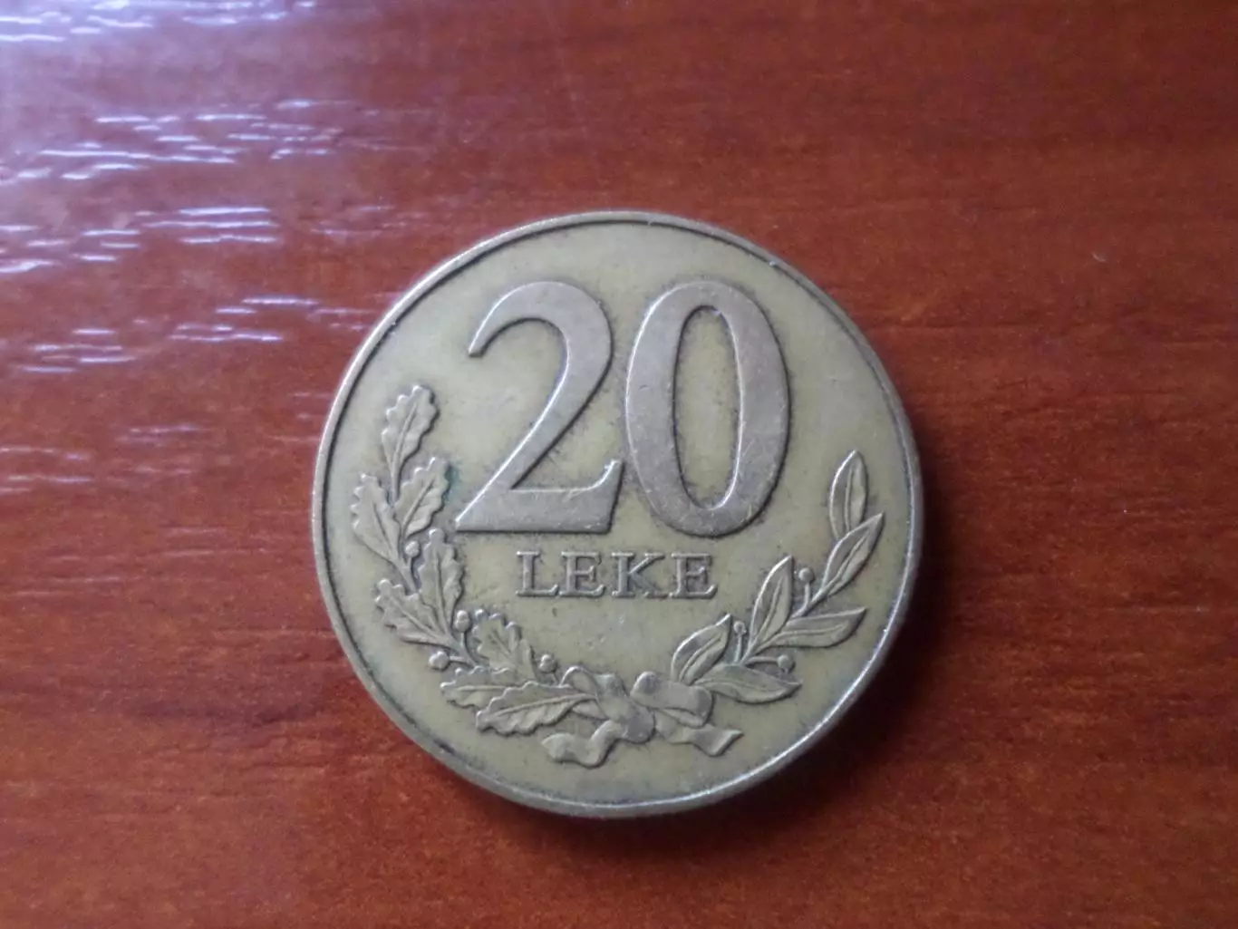 Монета 20 лек Албания 2000 г