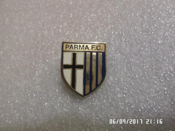 Значок ФК Парма Италия ( эмаль)