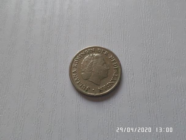 монета 10 центов Нидерланды 1951 г 1