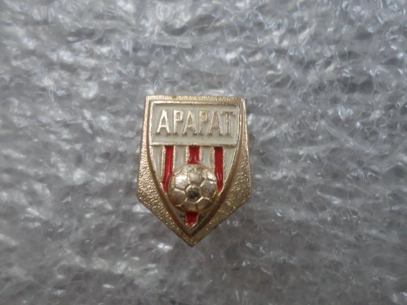 значок футбол Арарат Ереван щ