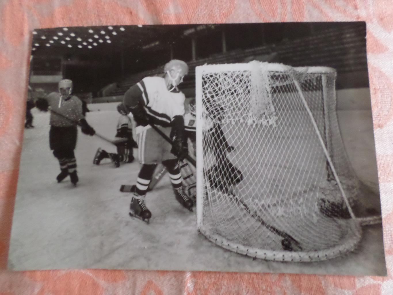 фотография хоккей Харьков Дворец спорта детские команды 1980-е годы