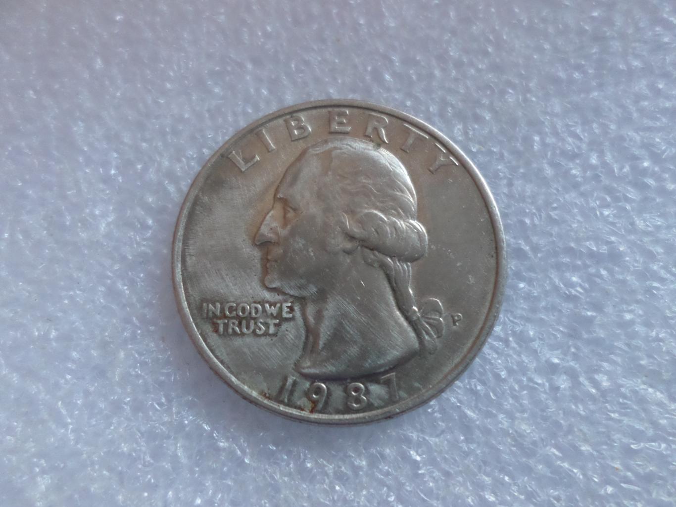 Монета 25 центов квотер США 1987 г