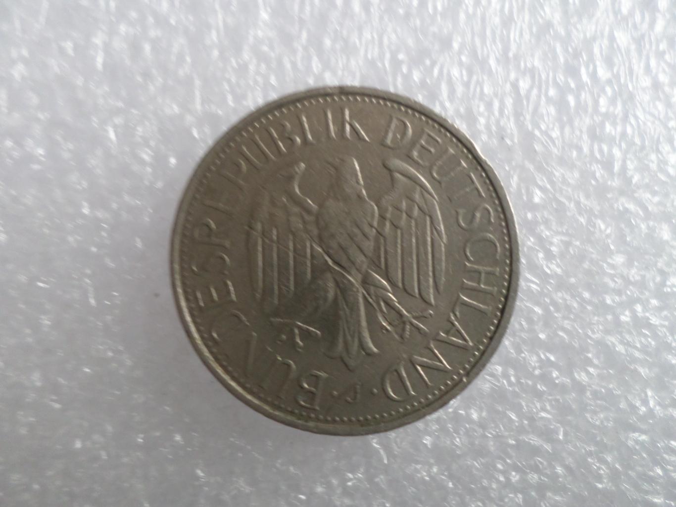 монета 1 марка Германия 1983 г двор J 1