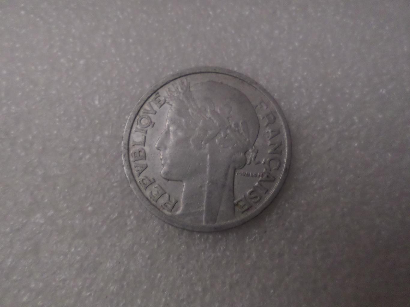 Монета 2 франка Франция 1947 г 1