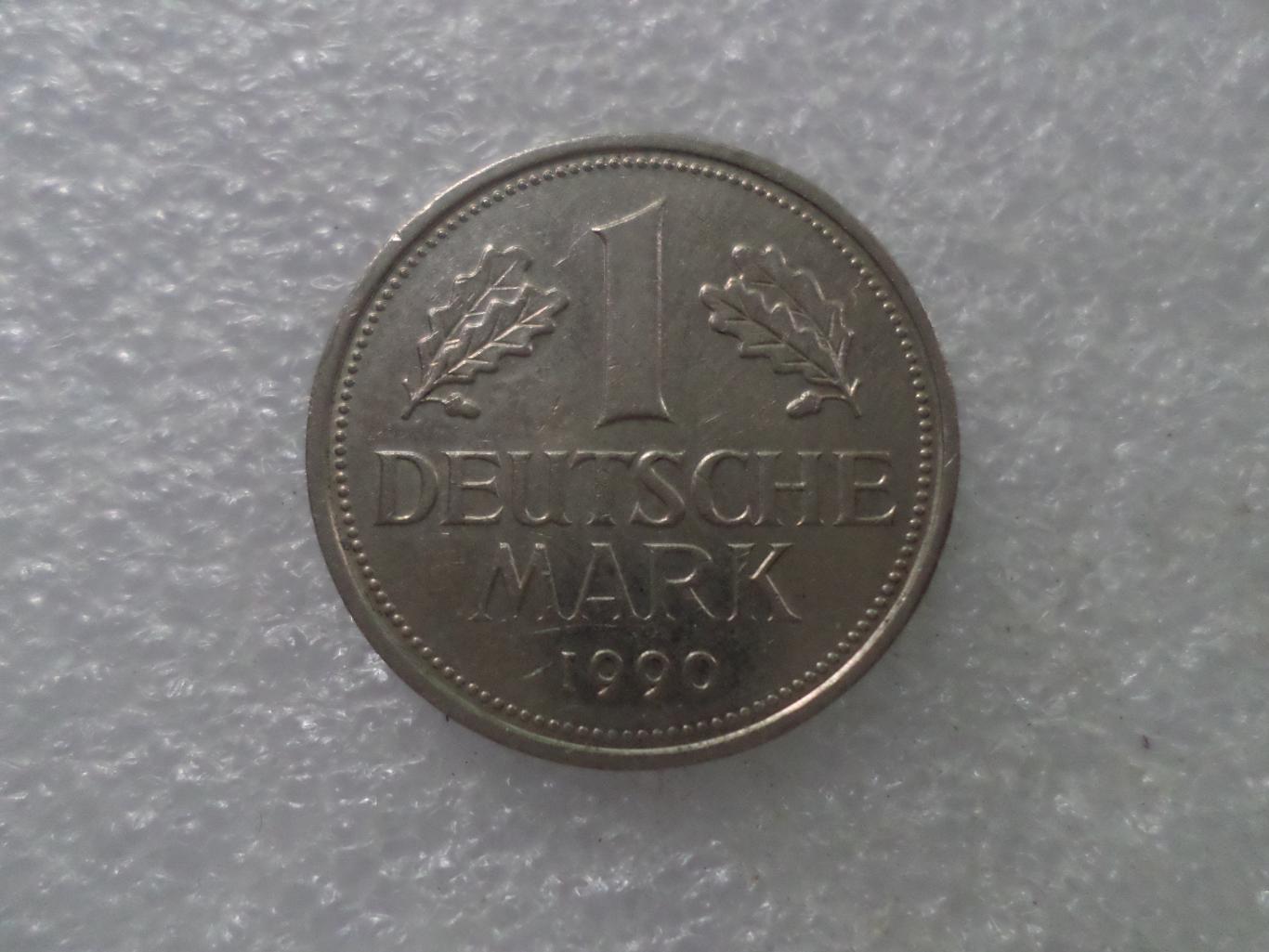 Монета 1 марка ФРГ Германия 1990 двор D