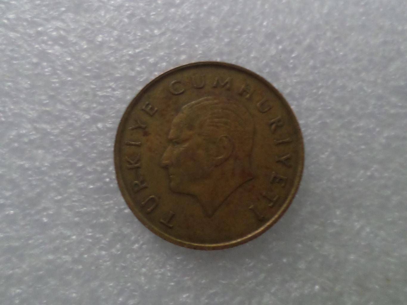 Монета 500 лир Турция 1989 г 1